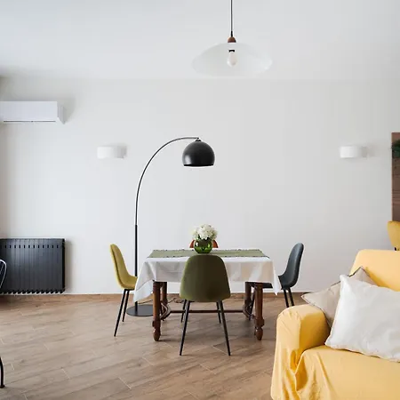 La Maison De Clotilde 아파트