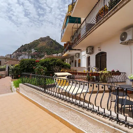 La Maison De Clotilde Taormina
